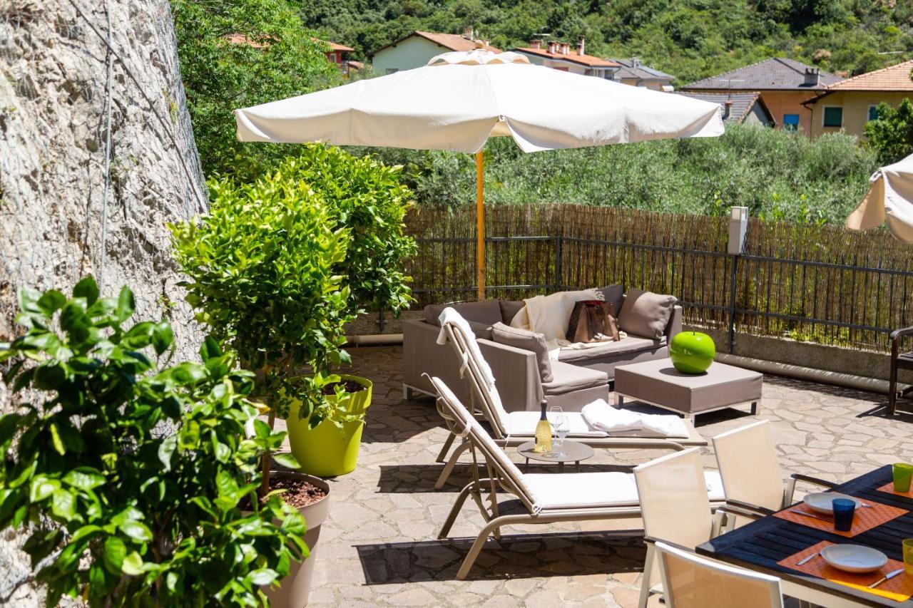Villa Fiore Torbole Sul Garda Luaran gambar