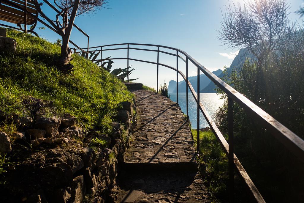Villa Fiore Torbole Sul Garda Luaran gambar
